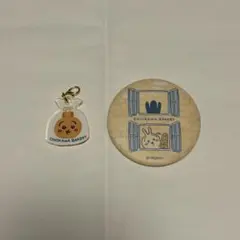 ちいかわベーカリー　ミニアクリルチャーム　缶バッチ　うさぎ