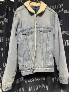 ボア裏地付きライトブルーデニムジャケット