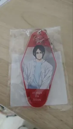 進撃の巨人　attackontitan 劇場　エレン　アクリルキーホルダー