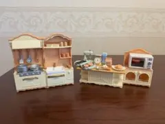 【シルバニアファミリー】キッチンコンロ・シンクセット、アイランドキッチン他