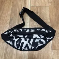 【アシックス】ランニングバッグ　ウエストポーチ