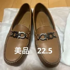 【美品】フェラガモ　ビットローファー　ドライビングジューズ　22.5のサムネイル