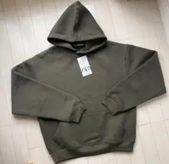 zara パーカー
