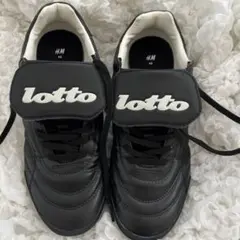 Lotto H&M コラボ サッカーシューズ ブラック42のサムネイル