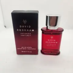 新品未使用 アルマンド バジ インレッド オードトワレ 香水 30ml