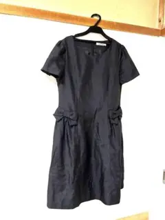 ギャラリービスコンティ　ブラックシャンタンワンピース