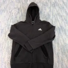adidas 黒 パーカー 150cm
