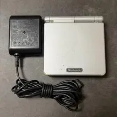 CE347★ ゲームボーイアドバンスSP 本体 アダプタ付 シルバー 動作◯