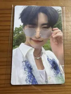 ATEEZ トレカ ソンファ SUMMER PHOTOBOOK 特典 ATEEZ ソンファ SUMMER PHOTOBOOK 特典 トレカ - メルカリ