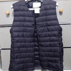 ULTRA LIGHT DOWN ダウンベスト M ネイビー