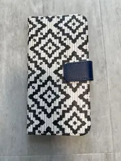 【新品＊未使用】iPhone13Pro手帳型ケース