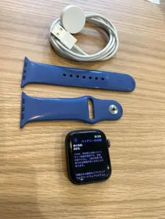 Apple Watch SE2ブラック（最大容量98%）充電ケーブル付き - メルカリ