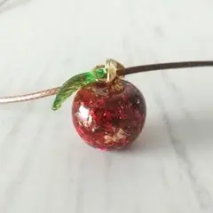 No.2471 赤りんご ネックレス(小) ハンドメイド レジン