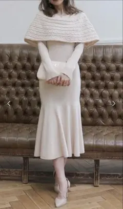 ROYAL PARTY オフショルケーブルマーメイドニットワンピース（ベージュ）