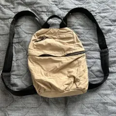 ZARA ミニ バックパック ベージュ ブラックのサムネイル