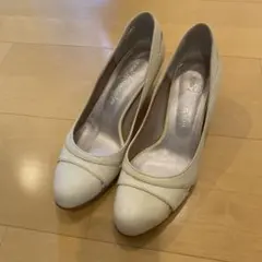 Item thumbnail for item 276870ca-59db-47d8-b18a-c2b7d1b49543