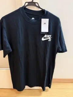 NIKE Tシャツ