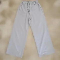 ベージュ　パンツ　S