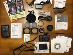 s*.様 中古　RICOH GR DIGITAL （初代）セット