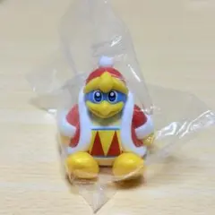 座る星のカービィ　デデデ大王