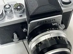Nikon F NIKKOR-S Auto 50mm F1.4付きフィルムカメラのサムネイル