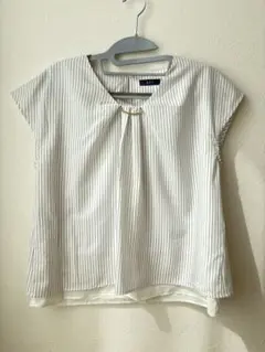 a.v.v ストライプブラウス