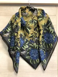 ま*ゅ様 KENZO ケンゾー　スカーフ　新品同様の極美品！花柄のサムネイル