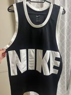 NIKE タンクトップ