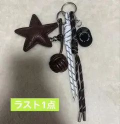 じゃらじゃら　ストラップ チャーム 黒　ブラウン　星 ハート 人気　キーホルダー