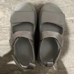UGG ゴールデングロウ　Emmi