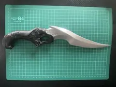 金属製レプリカ バイオハザード クリス 切れ味無 カランビットナイフ