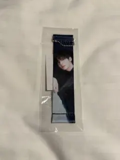 TXT テヒョン　フラッグキーホルダー フラッグ　ガチャガチャ