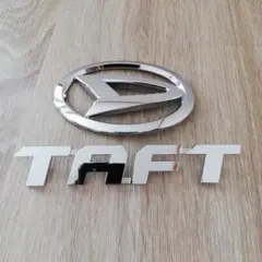☆ダイハツ タフト エンブレム グラデーションカラー、前後セット 