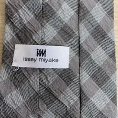 S*t様 イッセイミヤケ　ネクタイ