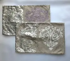 シルバーと紫の刺繍クッションカバーのサムネイル