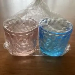 ピンクと青のガラス製お猪口ペア