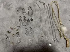 アクセサリー　まとめ売り　イヤリング　ブレスレット　ネックレス