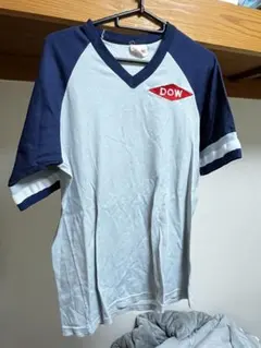 ラグランTシャツ DOW/MAY プリント Vネック ネイビー/グレー