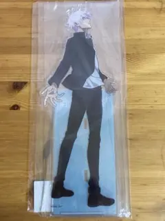 呪術廻戦　大交流展　アクリルメガフィギュア　五条悟