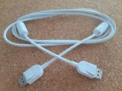 displayportケーブルのサムネイル