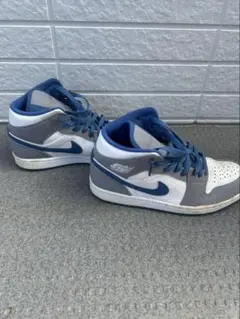 NIKE スニーカー