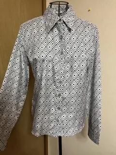 長袖シャツ Mサイズ　幾何学柄　個性的　おしゃれ　古着　ヴィンテージ
