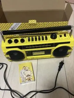 スピッツ【ひみつスタジオ】Bluetooth対応ラジカセ&アルバムカセットテープ スピッツ / ひみつスタジオ【カセットテープ】 – UNIVERSAL