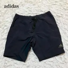 アディダス　ショートパンツ　スポーツウェア　ランニング　トレーニング　ロゴ