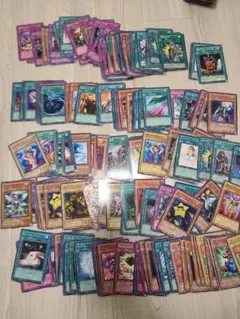d*3様 遊戯王OCG デュエルモンスターズ 大量まとめ売り - メルカリ