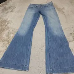 フレアデニム ライトブルー刺繍ロゴ