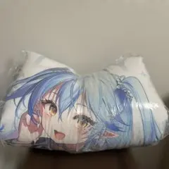 MOLLY.ONLINE限定】雪花ラミィ タペストリー ＆クッション - メルカリ