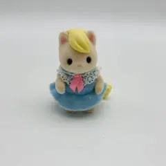 シルバニア　赤ちゃん　おしゃれヘアシリーズ　シルクネコ　エポック社