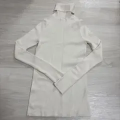 UNIQLO ユニクロ　タートルネック長袖　ホワイト　L