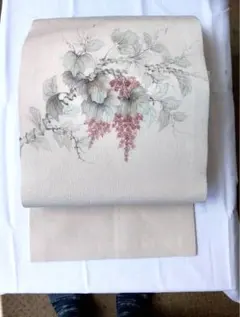 正絹　上質ちりめん　八寸名古屋帯 作家物　落款入り　南天蔦紋様　夏向き 正絹 上質ちりめん 八寸名古屋帯 作家物 落款入り 南天蔦紋様 夏向き